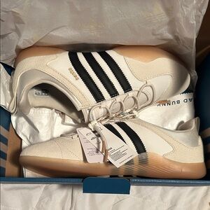 BAD BUNNY BALLERINA Adidas Cream and Black Striped Sneakers- NEW IN BOX